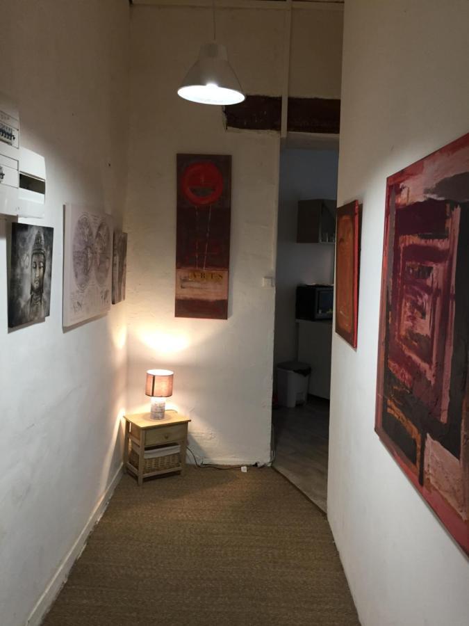 Le Victor Hugo 1G Et Sa Pizza Offerte Apartment Aurillac Luaran gambar